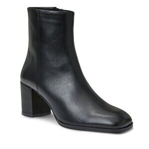 Bruno Magli Fenice Side Zip ankle Boots in Black Leather size 38